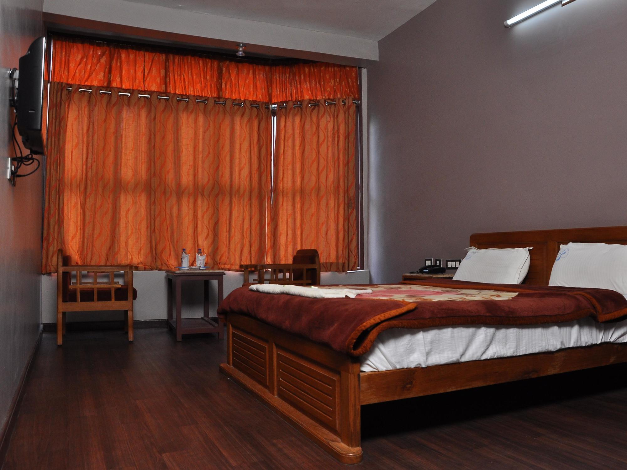 Grand Paradise Inn Kodaikanal Luaran gambar